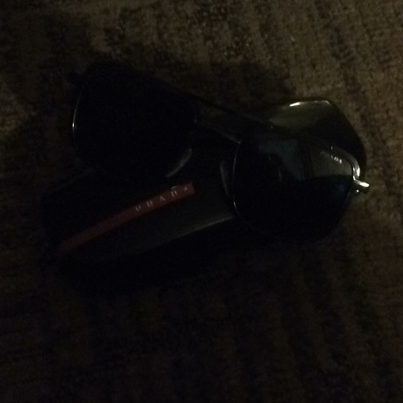 PRADA UNISEX AVIATORS ALL BLACK - Picture 1 of 3